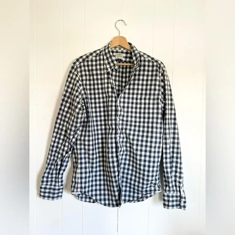 J crew gingham button down shirt blue and white checkered 100% cotton slim cut
